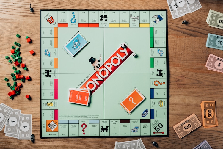 Game Review and Strategy:&nbsp;Monopoly