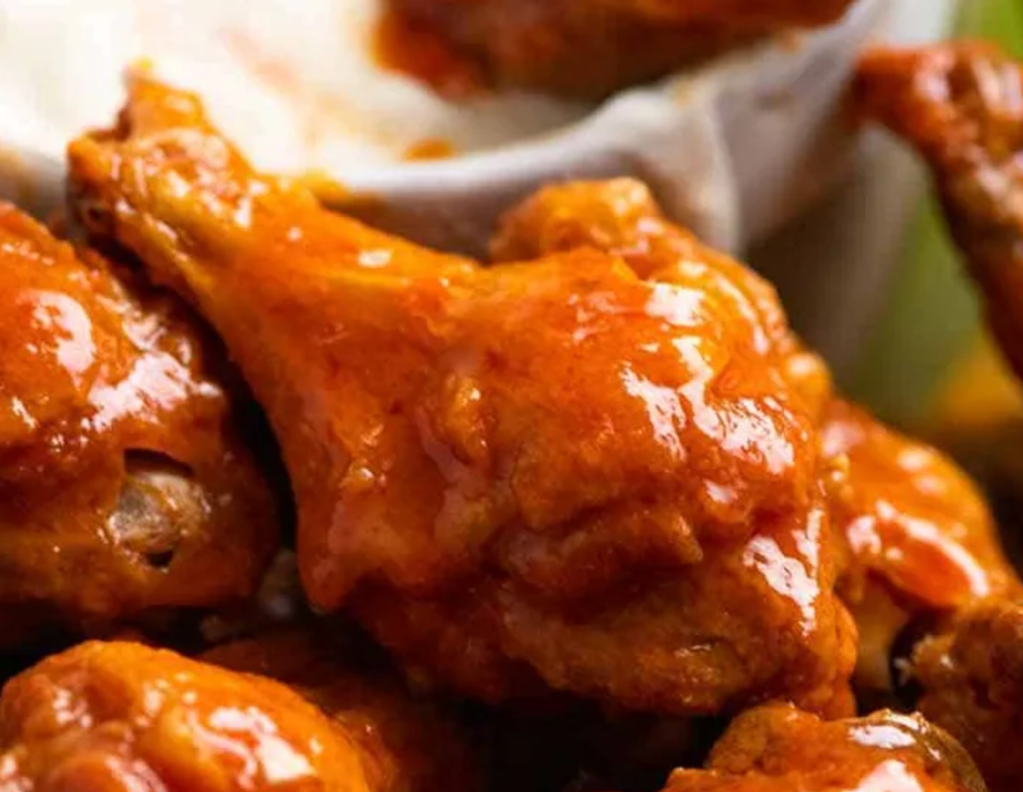 Who Has the Best Buffalo Wings in the Bay&nbsp;Area?